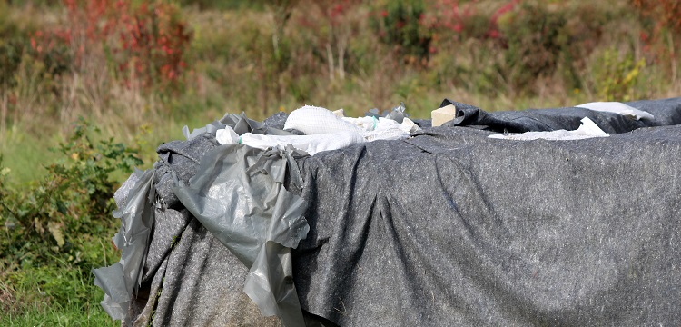 殺菌測(cè)試?怎樣驗(yàn)證紫外線殺菌燈的效果 只能通過(guò)檢測(cè)紫外線強(qiáng)度嗎 能否通過(guò)檢測(cè)殺菌后的產(chǎn)品來(lái)得出結(jié)論 